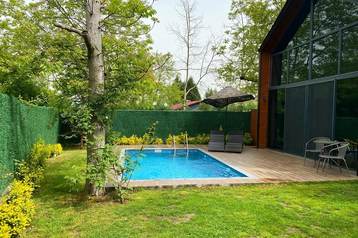 Sapanca bölgesinde özel havuzlu villa